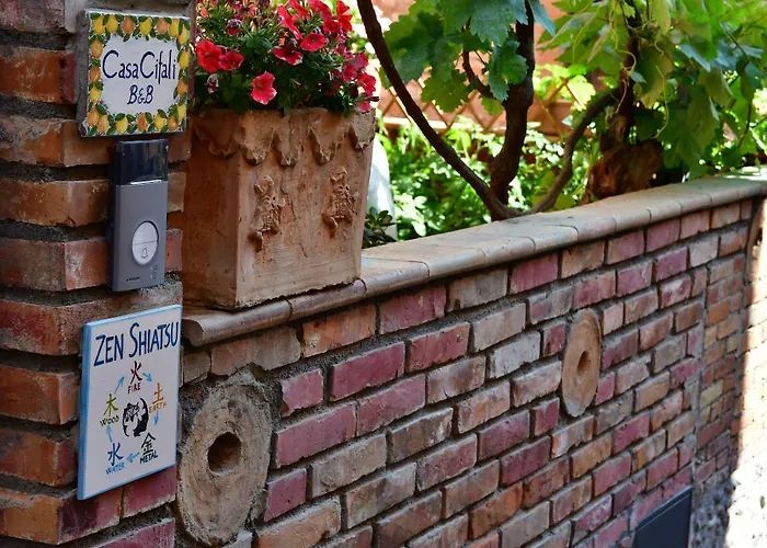Konukevi Casa Cifali 4*